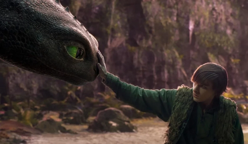 В свежем тизере фильма «Как приручить дракона» показали Иккинга и Беззубика