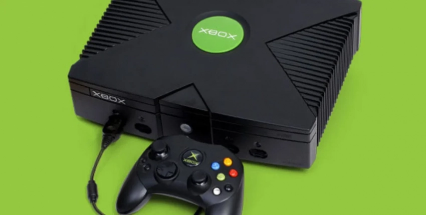 Бывший босс Xbox назвал причину смерти первой консоли Microsoft и обсудил войны с Sony