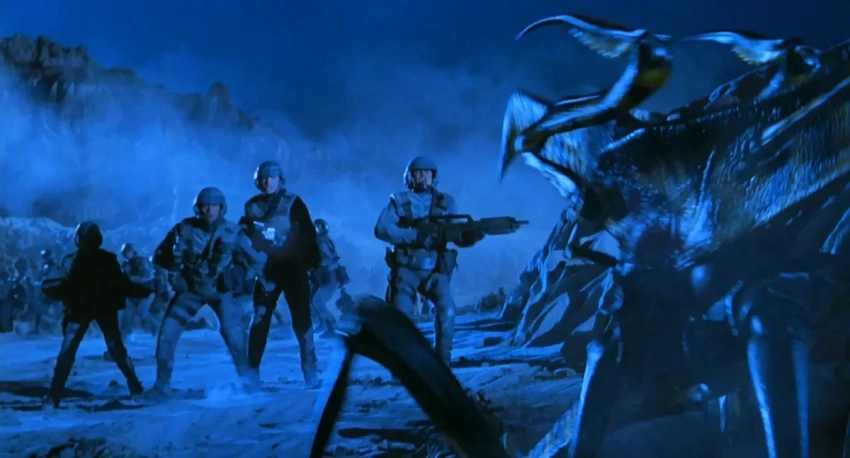 Нил Бломкамп снимет правильную версию «Звездного десанта»