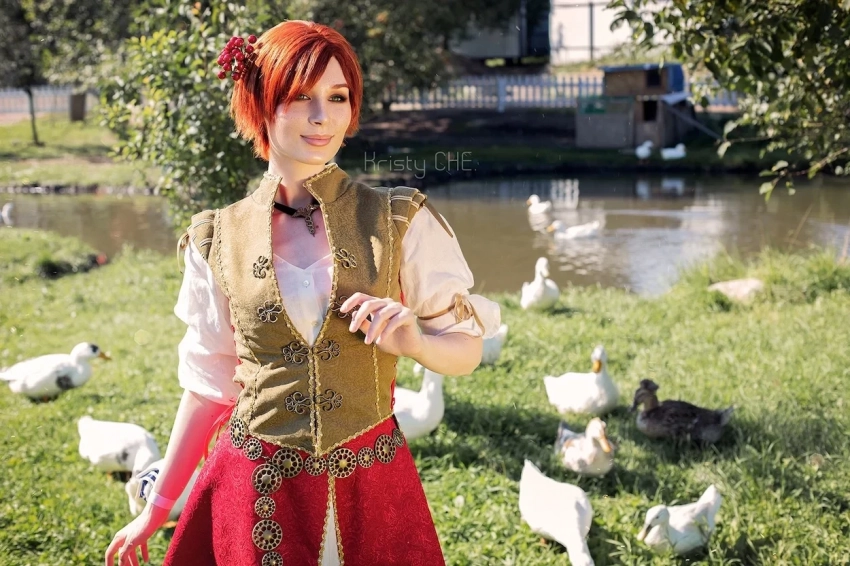 Косплеер предстала в образе солнечной Шани из «Ведьмака»