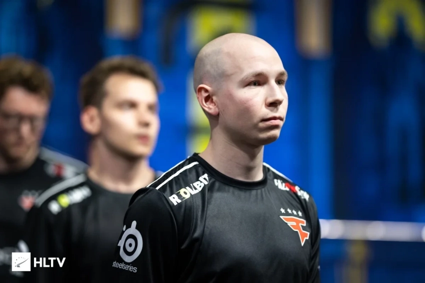 Перемены в FaZe Clan по Counter-Strike 2: EliGE отправлен на скамейку запасных