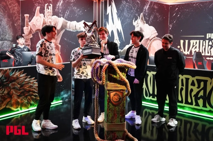 Миллион симуляций TI14 на Reddit показали лидерство Team Spirit по Dota 2