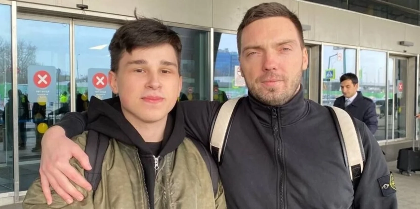 Игрок asdekor_r назвал Helm of the Dominator метой TI14 и отметил Pipe на Chen по Dota 2