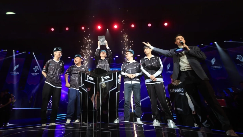 Игрок xNova из команды Xtreme Gaming достиг отметки 15 000 MMR в Dota 2