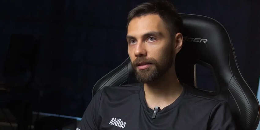 Ahilles тизерит возвращение Gaimin Gladiators на про-сцену Dota 2